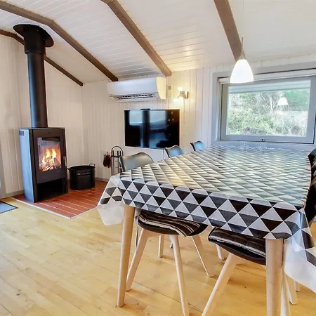 Igilfar - 700m From The Sea By Interhome Feriehus