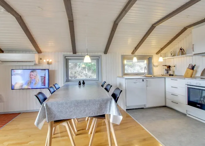 Igilfar - 700m From The Sea By Interhome Holiday home Vejers Strand